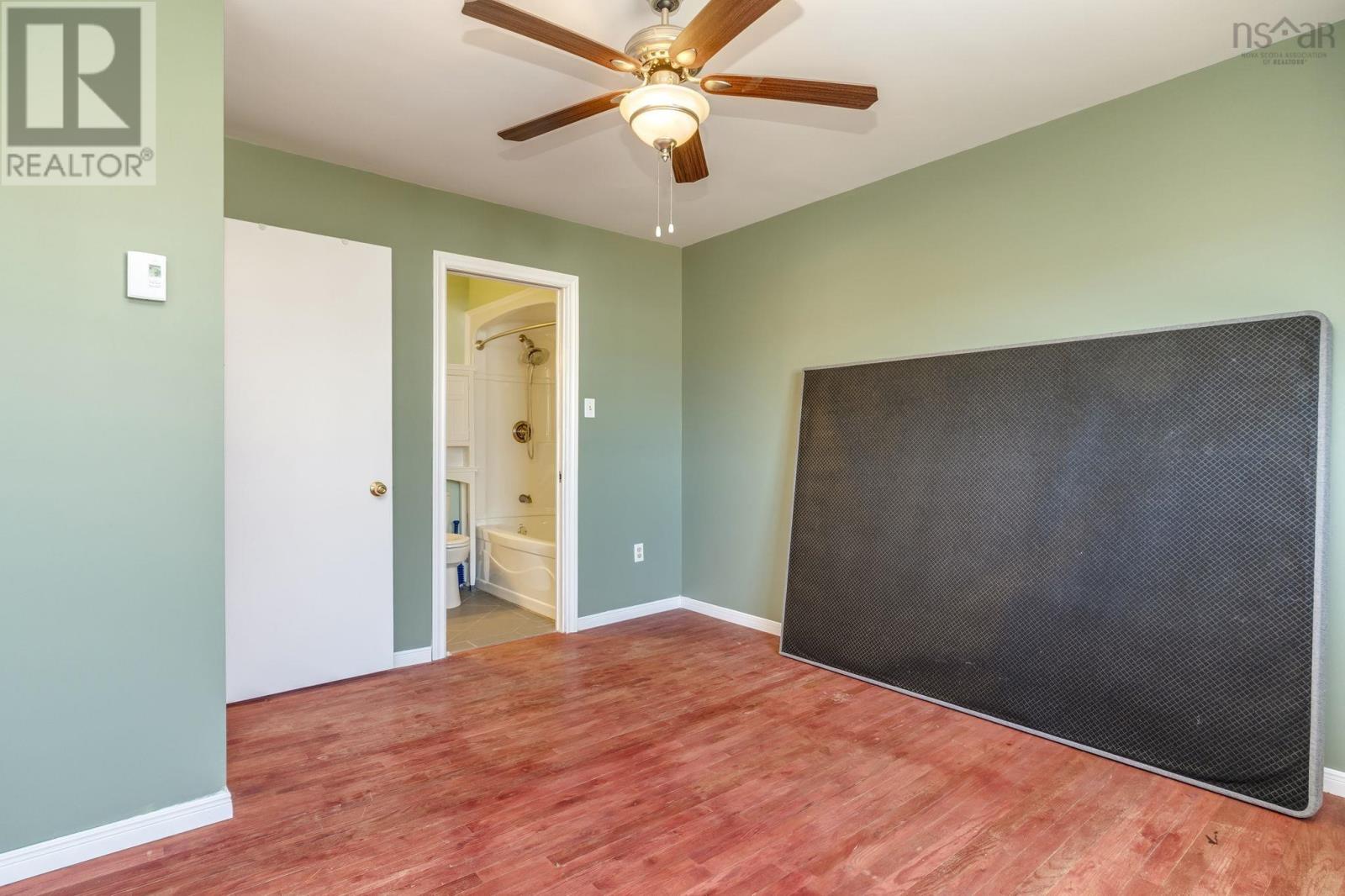 Property 24 of 49 of 27 Shoreview Drive