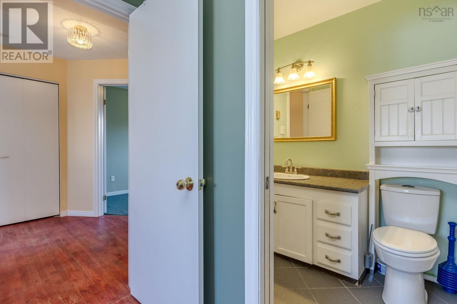 Property 26 of 49 of 27 Shoreview Drive