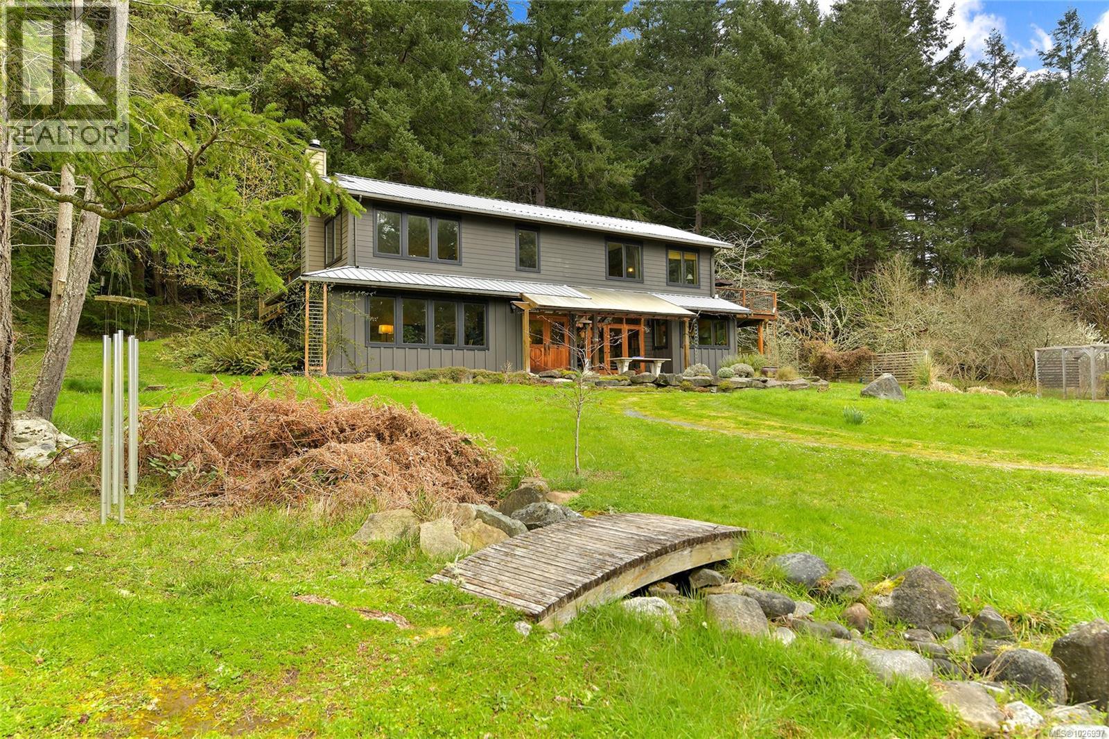 594 Horton Bay Rd - 2