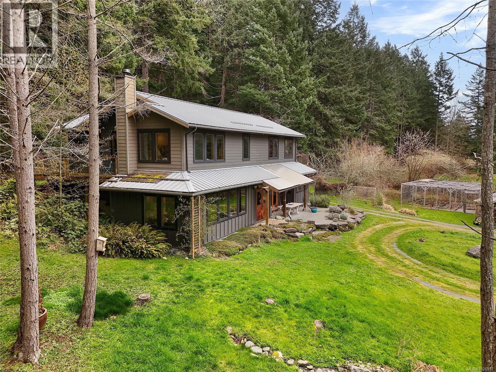 594 Horton Bay Rd - 3
