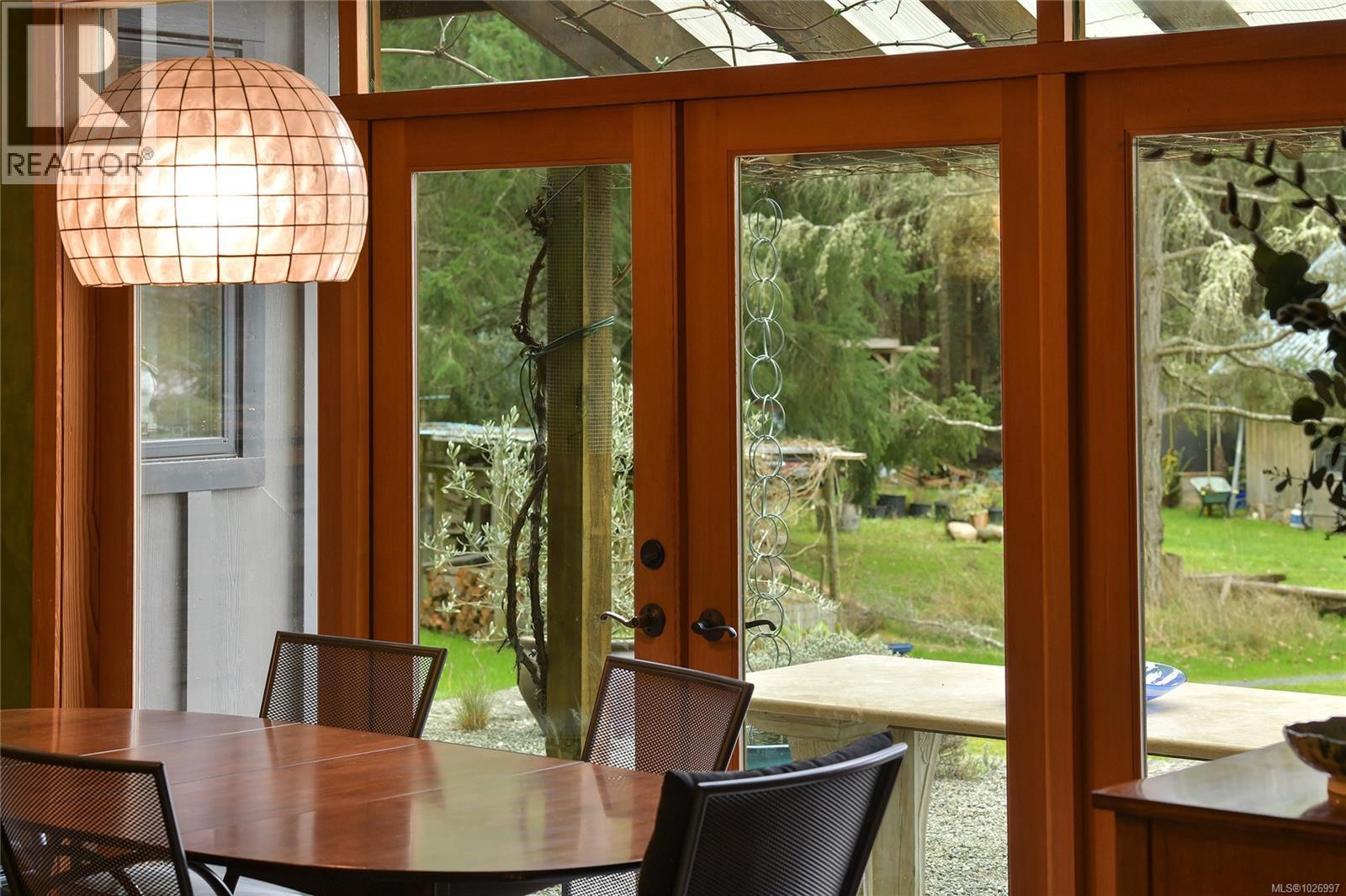 594 Horton Bay Rd - 36