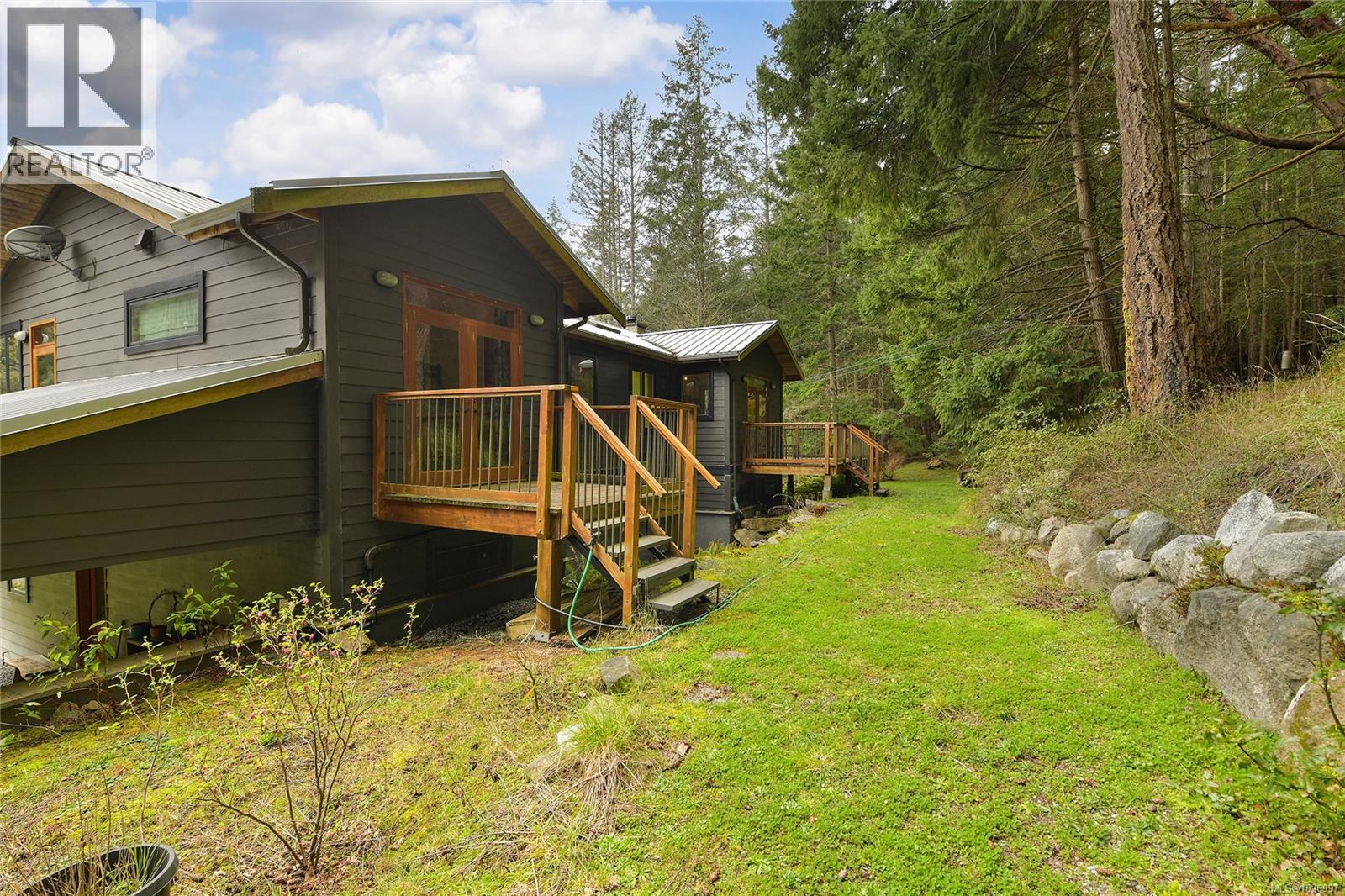 594 Horton Bay Rd - 61