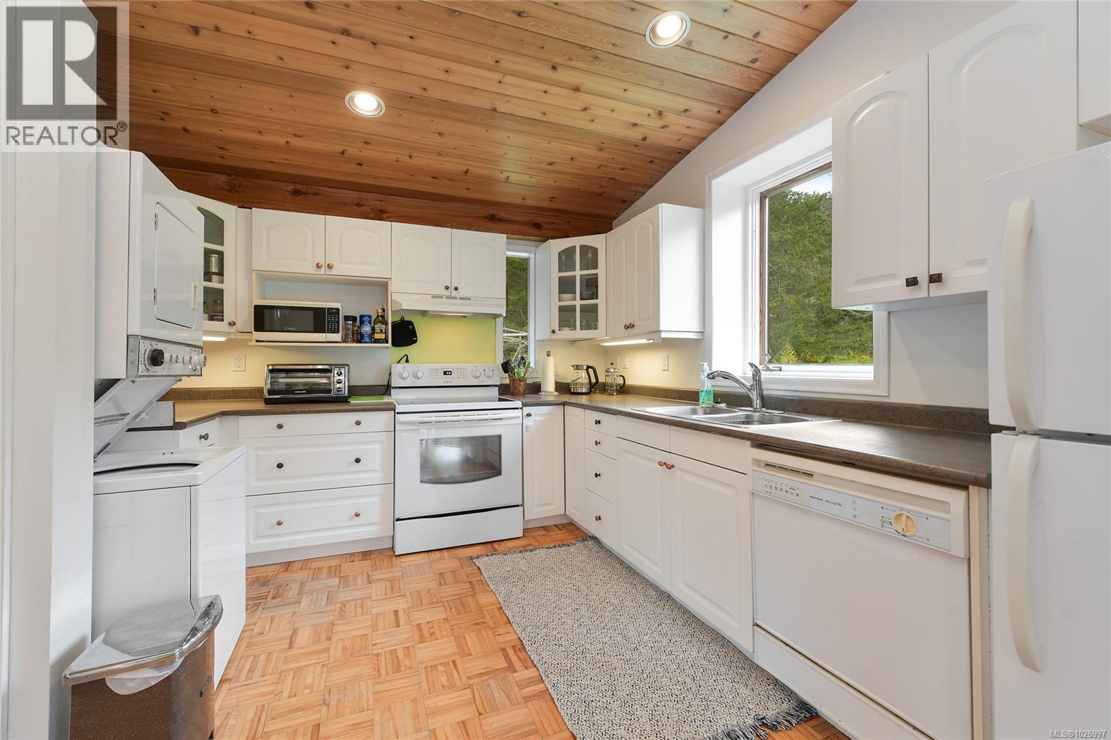 594 Horton Bay Rd - 71