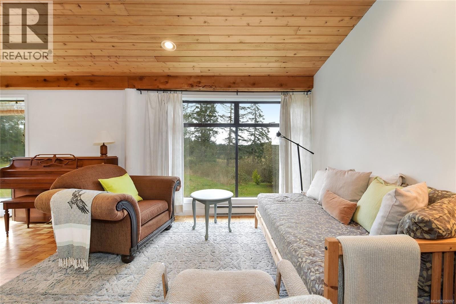 594 Horton Bay Rd - 75