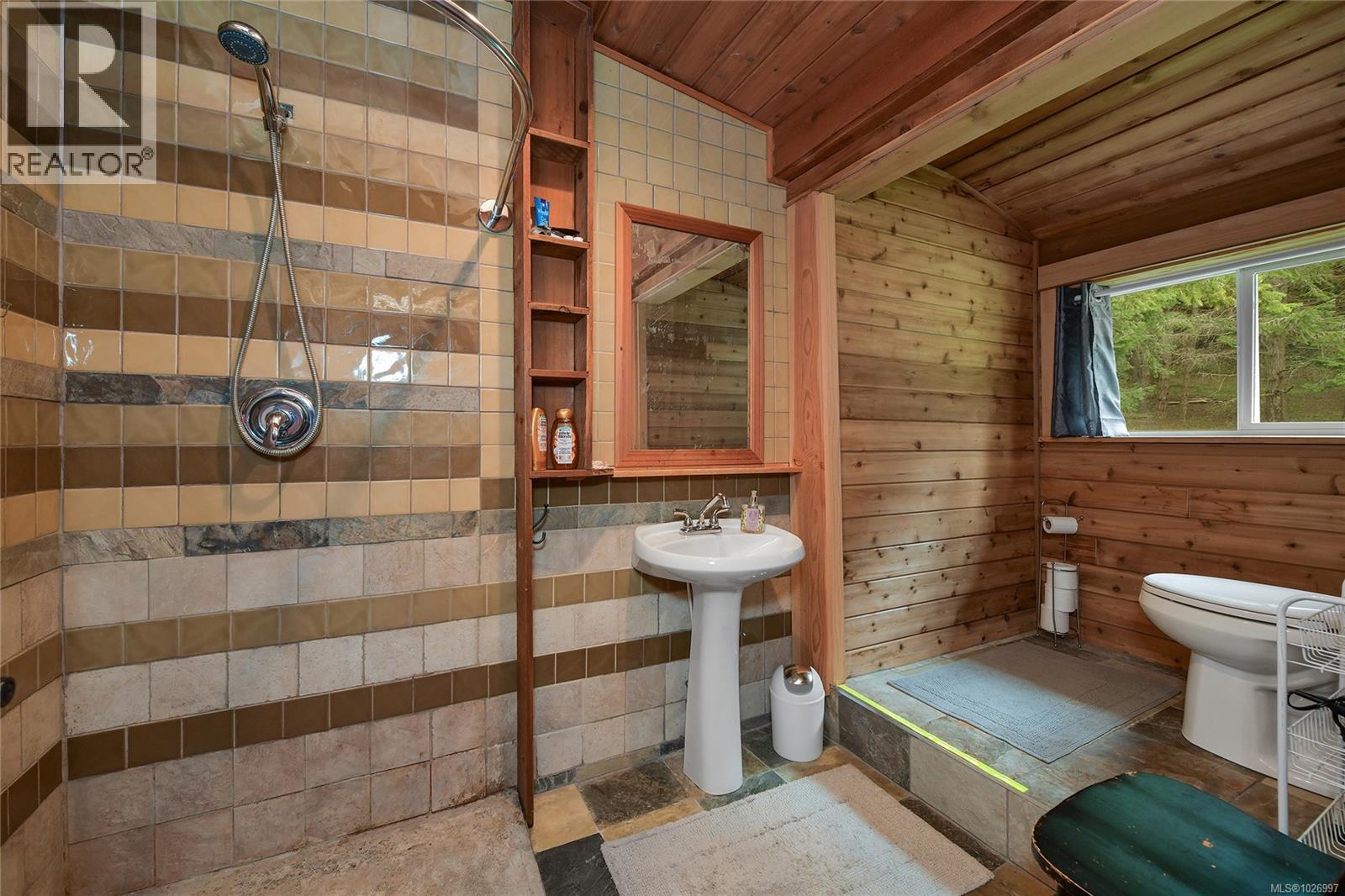594 Horton Bay Rd - 79