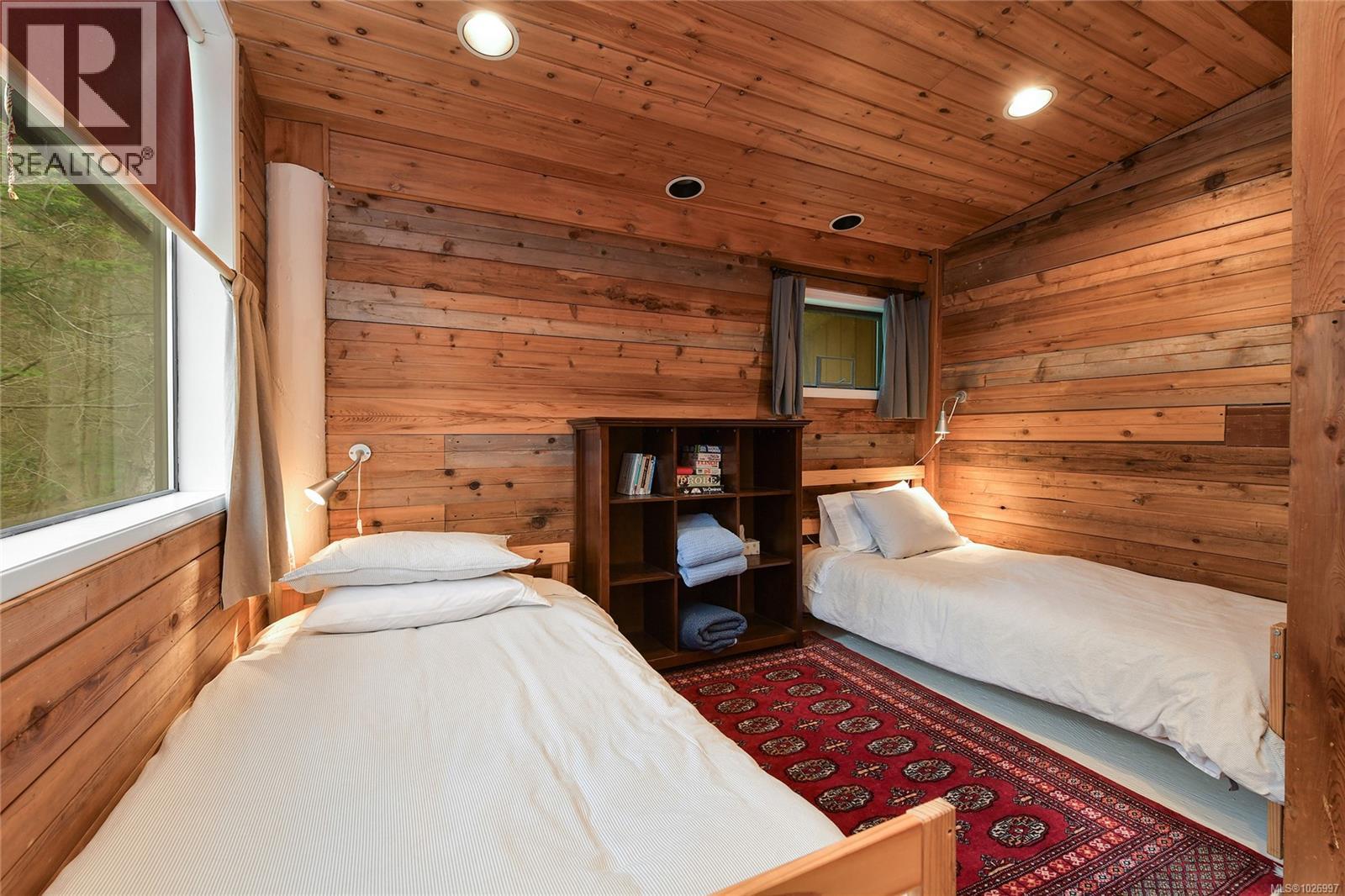 594 Horton Bay Rd - 81