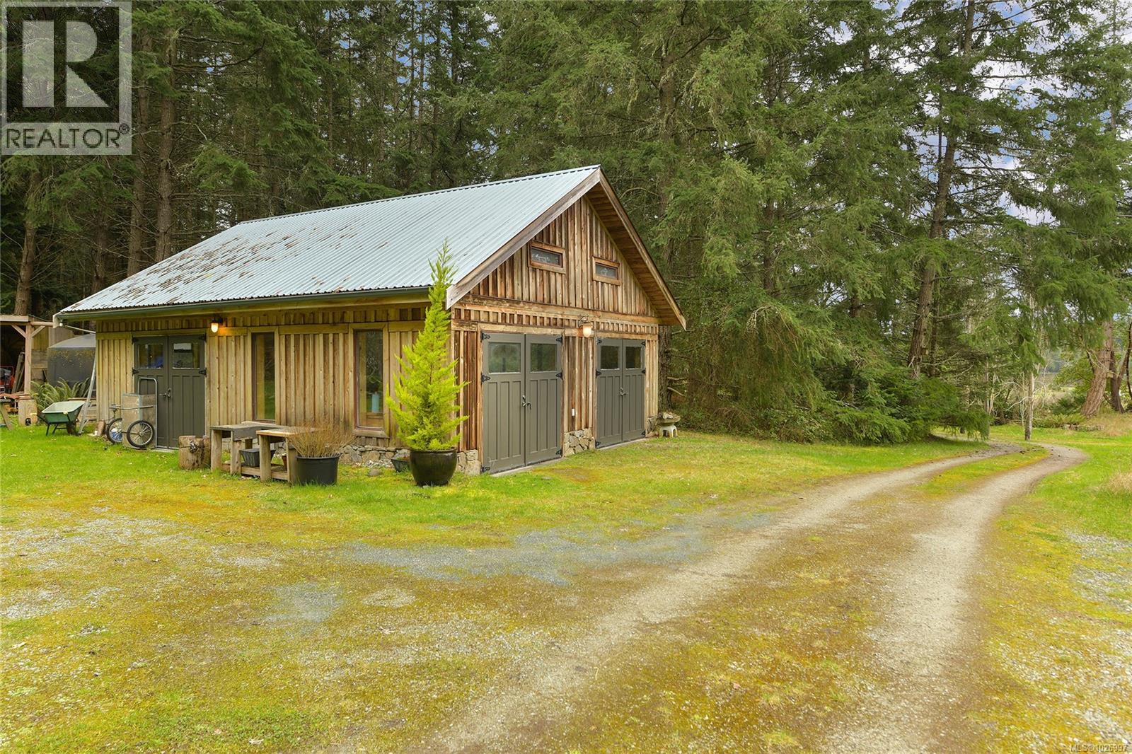 594 Horton Bay Rd - 82