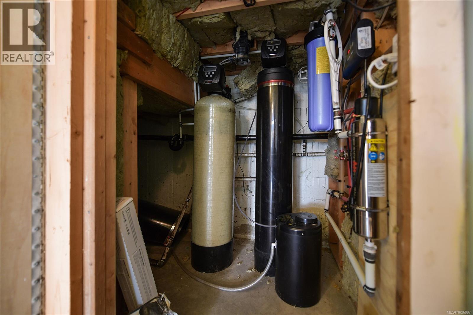 594 HORTON BAY RD - 93