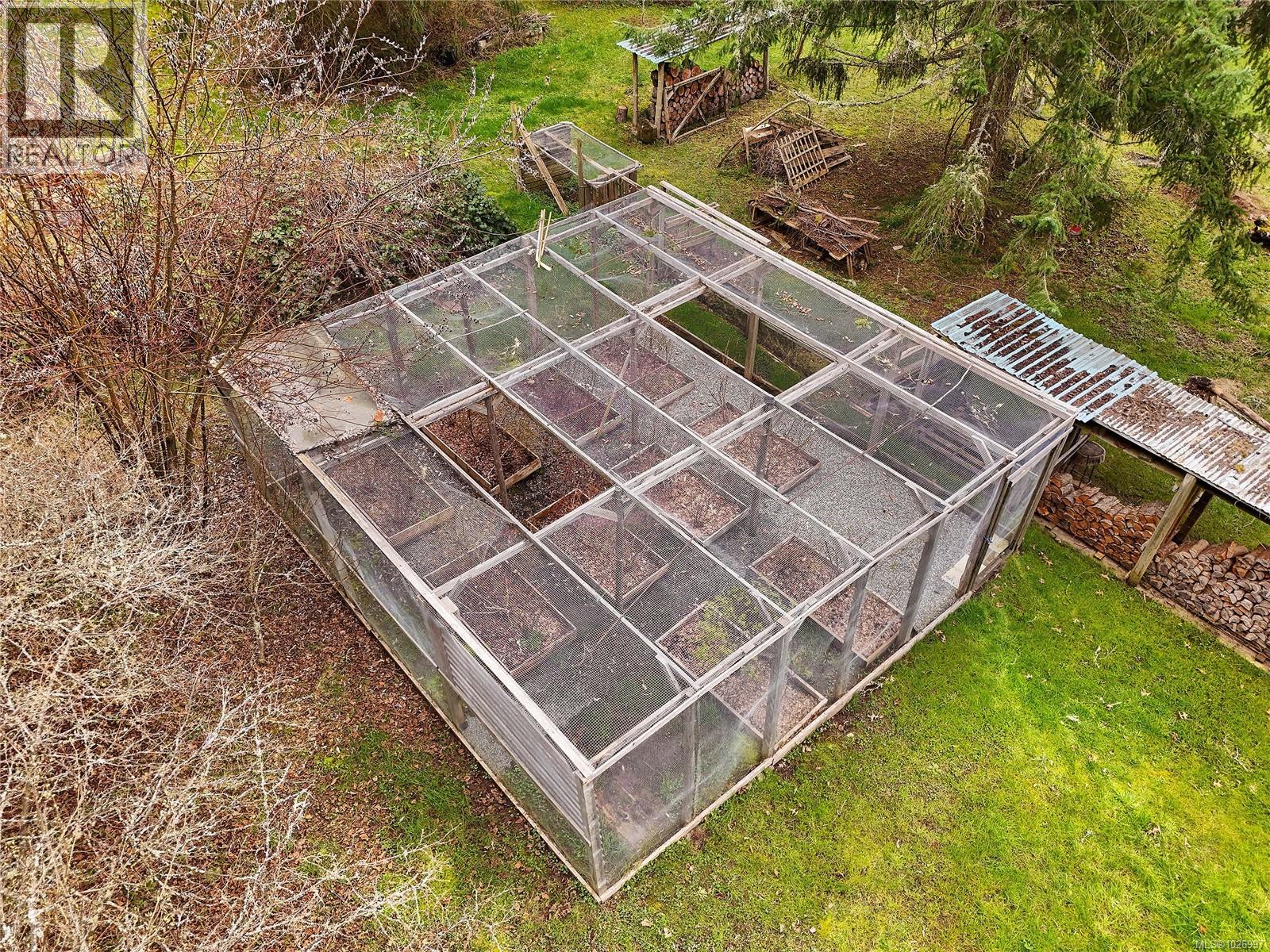 594 HORTON BAY RD - 97