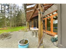 594 Horton Bay Rd, Mayne Island, BC V0N2J2 Photo 18
