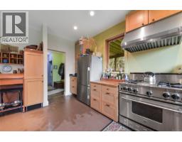 594 Horton Bay Rd, Mayne Island, BC V0N2J2 Photo 30