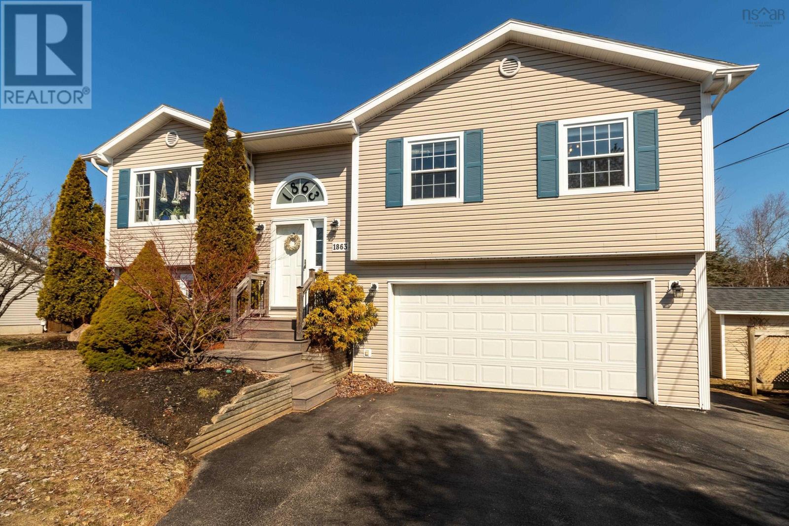 Property photo of 1863 Acadia Drive