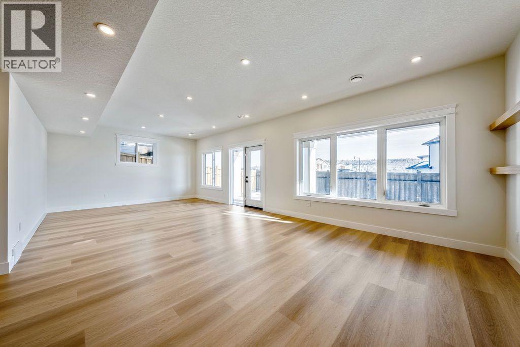 68 Sunvalley Way, Cochrane