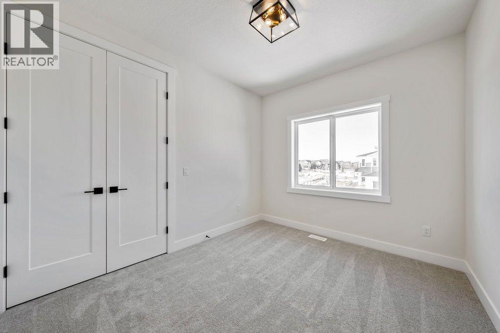 68 Sunvalley Way, Cochrane