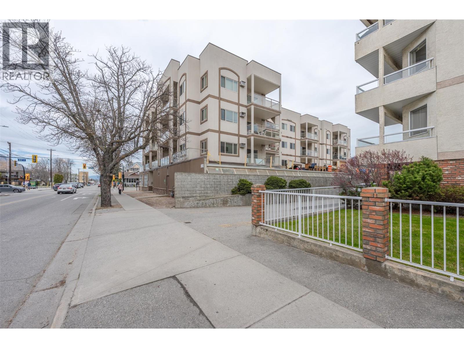 196 WADE Avenue Unit# 208, Penticton