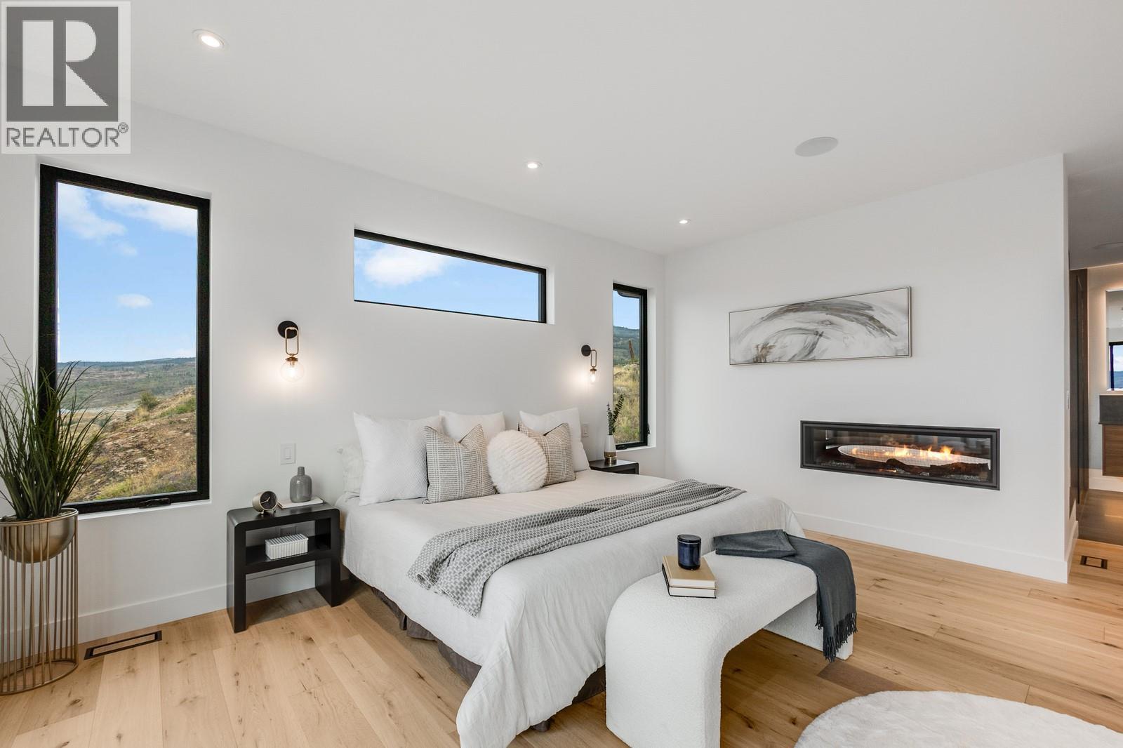 1122 Pearcy Court, Kelowna