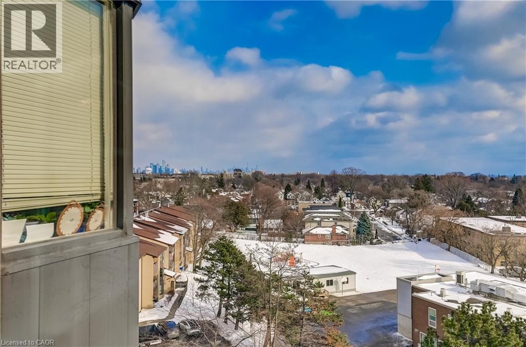 #804 3845 LAKESHORE Boulevard W Unit# 804 - 27