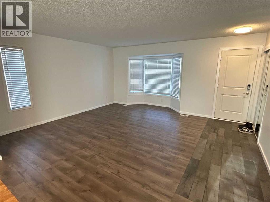 
          2103 Milne Drive Northeast
            <br/>
            <span>Calgary</span>
            , 
            <span>AB</span>
             <span>T2E6B7</span>
        