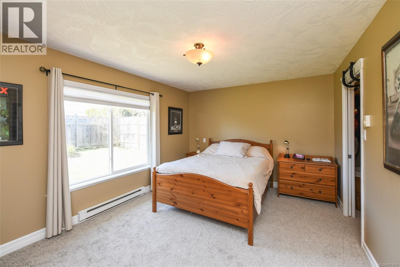 831 Aspen Rd - 16
