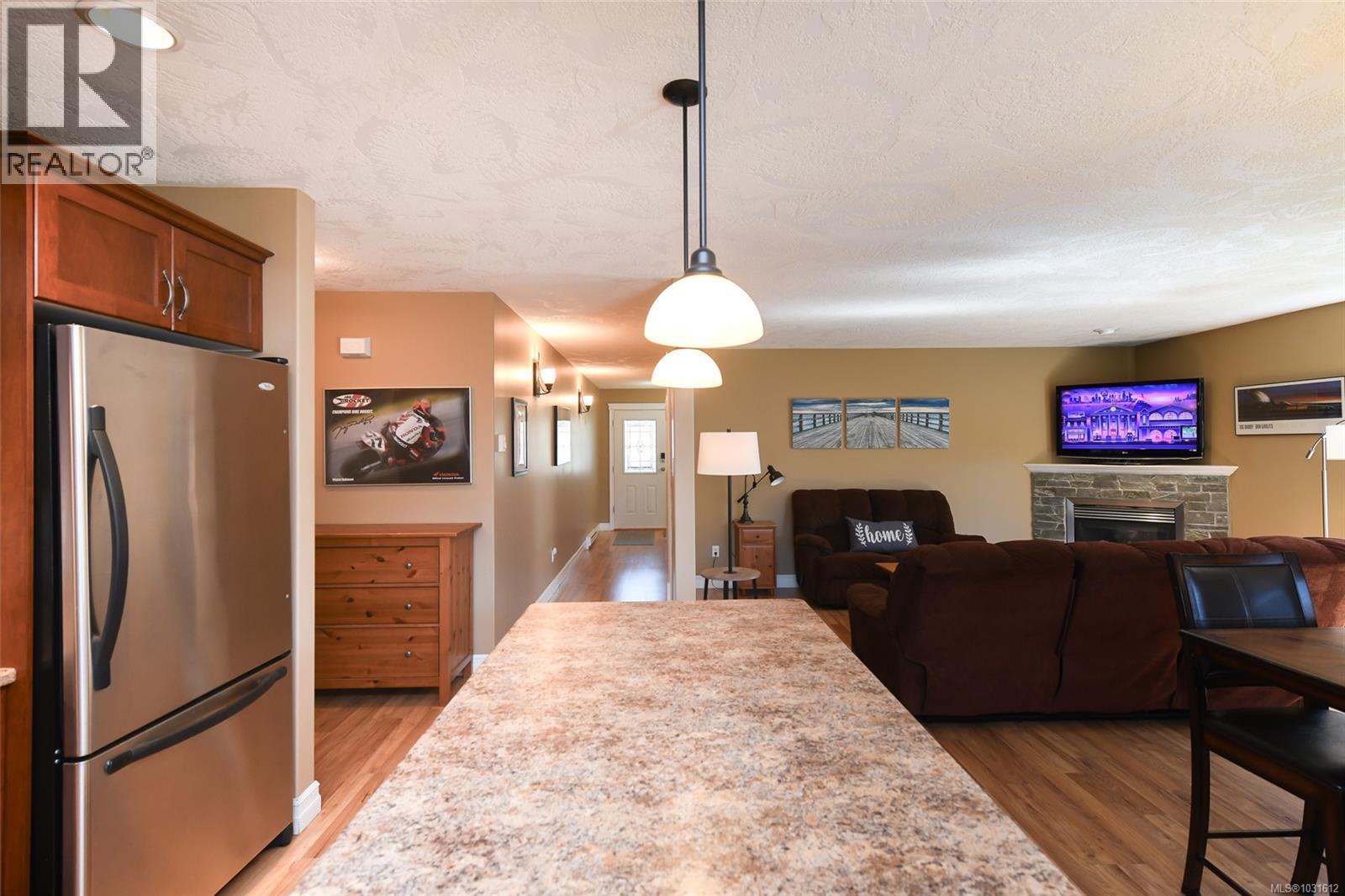 831 Aspen Rd - 9