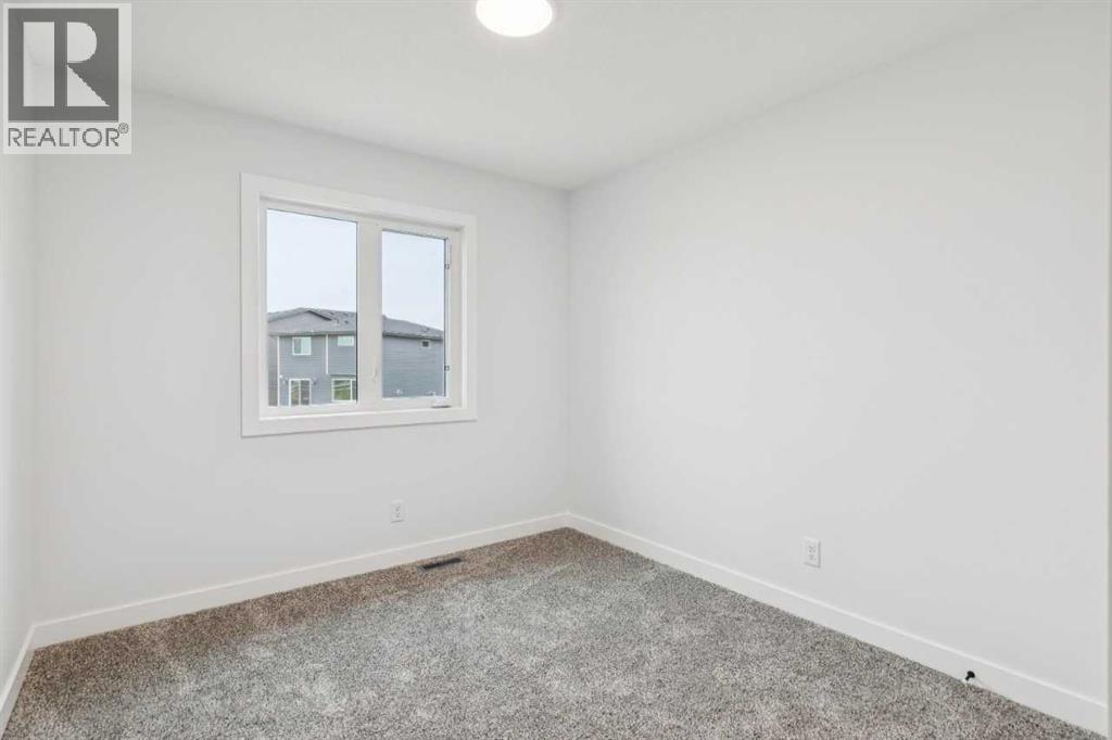 15477 45 Street SW - 37