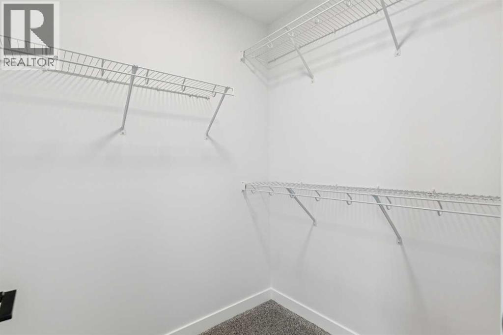 15477 45 Street SW - 35