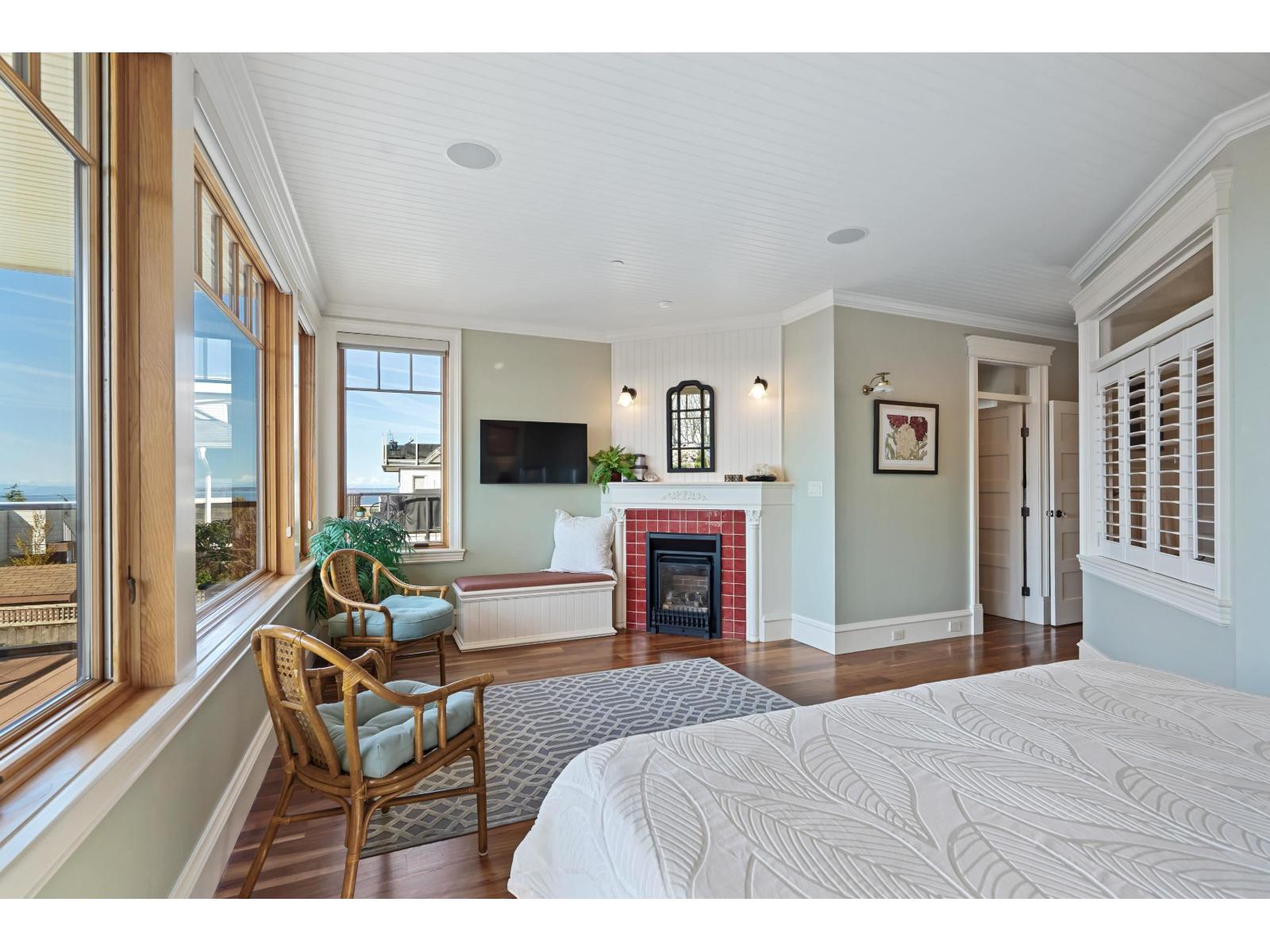 15188 COLUMBIA AVENUE, White Rock