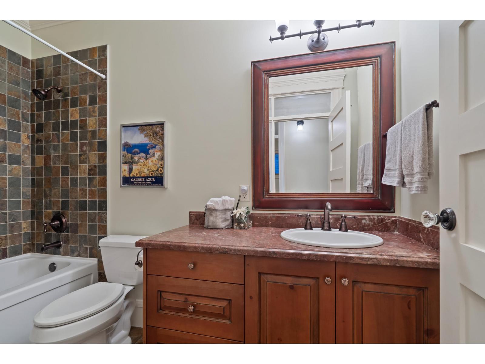 15188 COLUMBIA AVENUE, White Rock