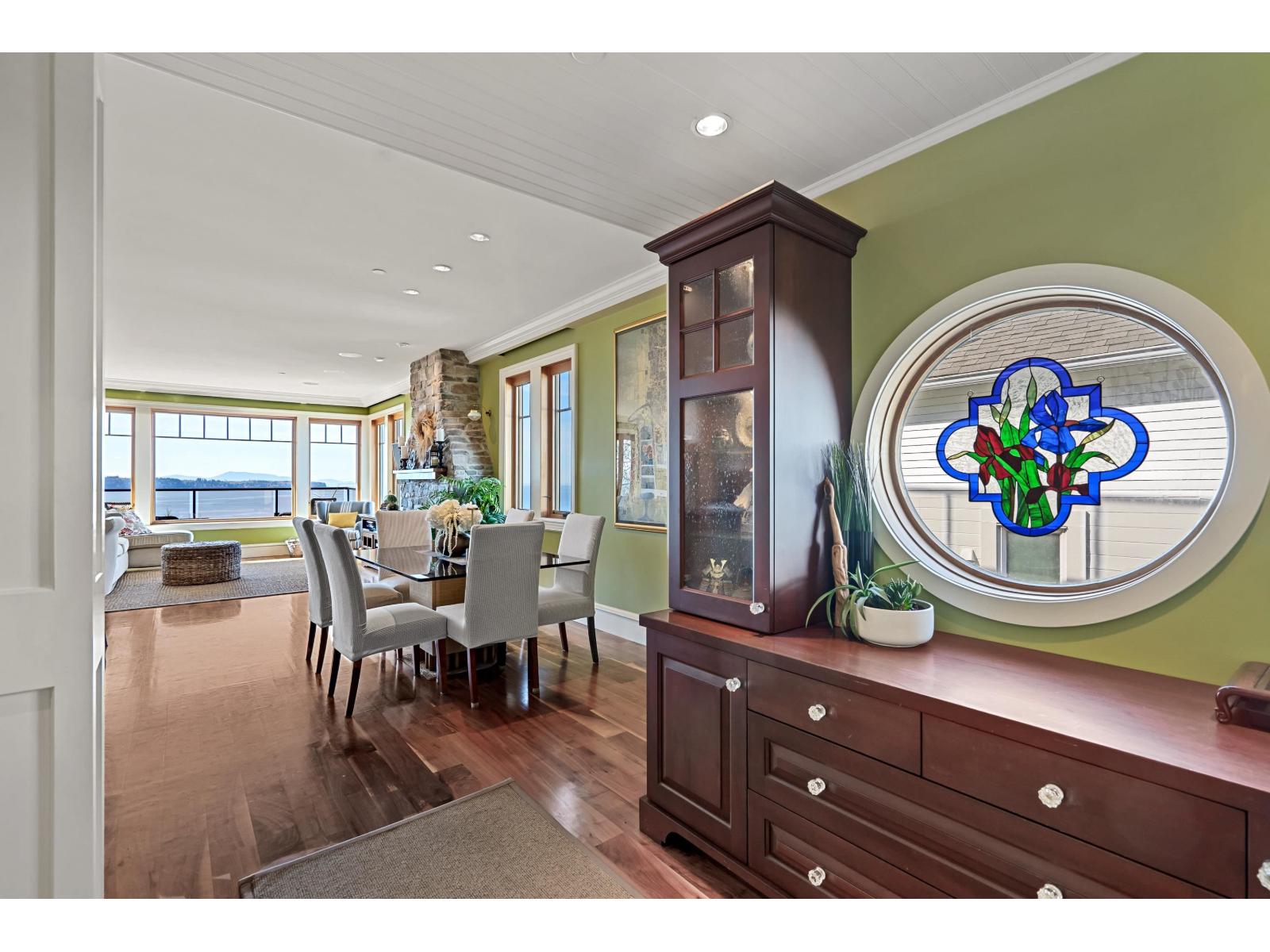 15188 COLUMBIA AVENUE, White Rock