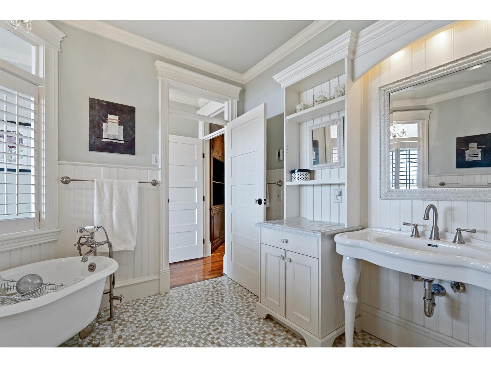 15188 COLUMBIA AVENUE, White Rock