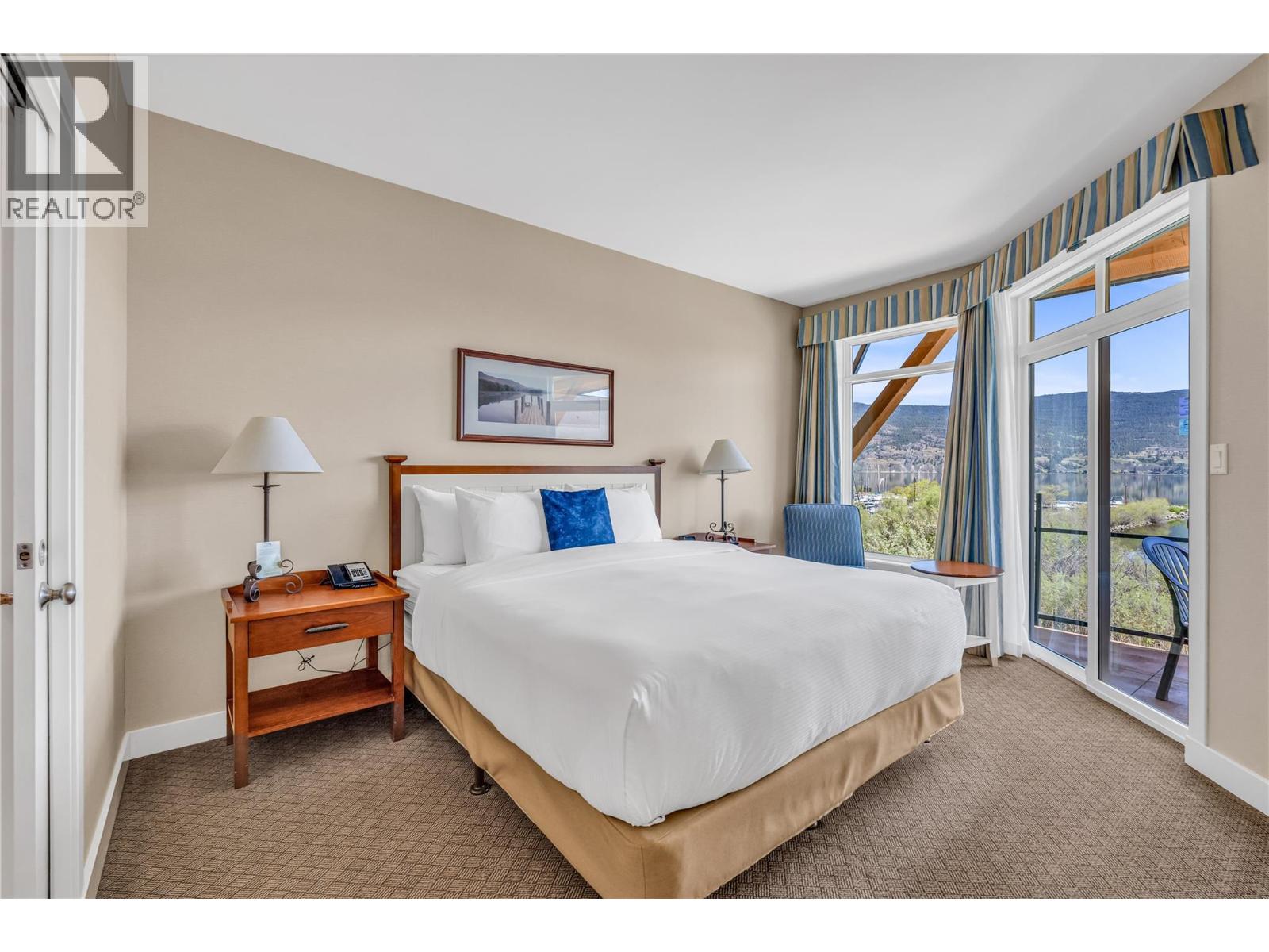 #370 13011 Lakeshore Drive S - 14