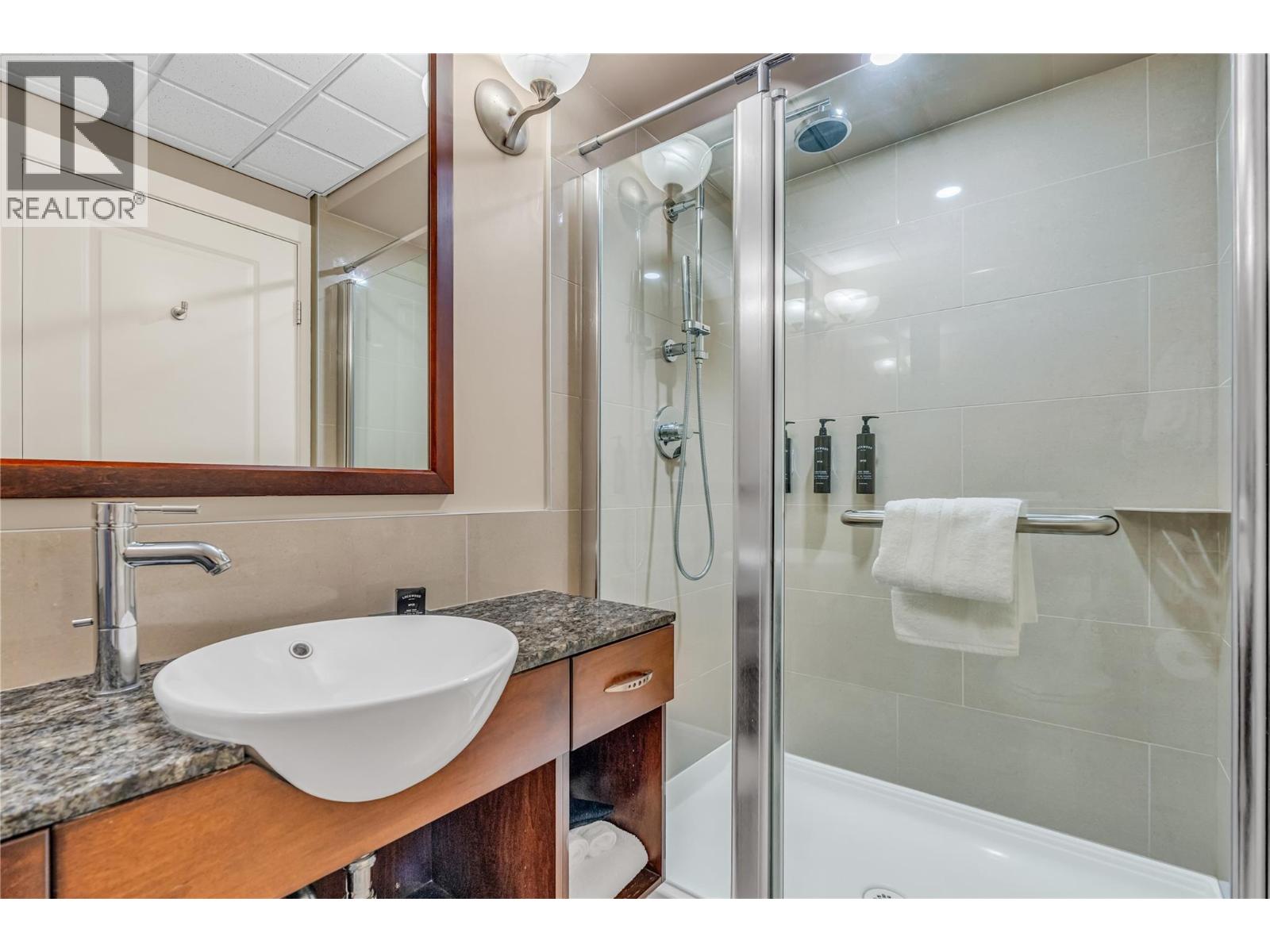 #370 13011 Lakeshore Drive S - 8