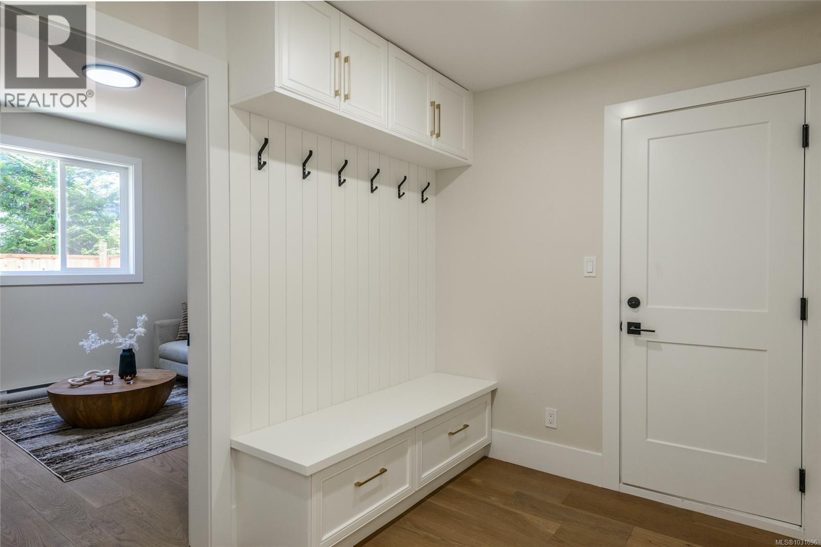 1246 Reynolds Rd, Saanich