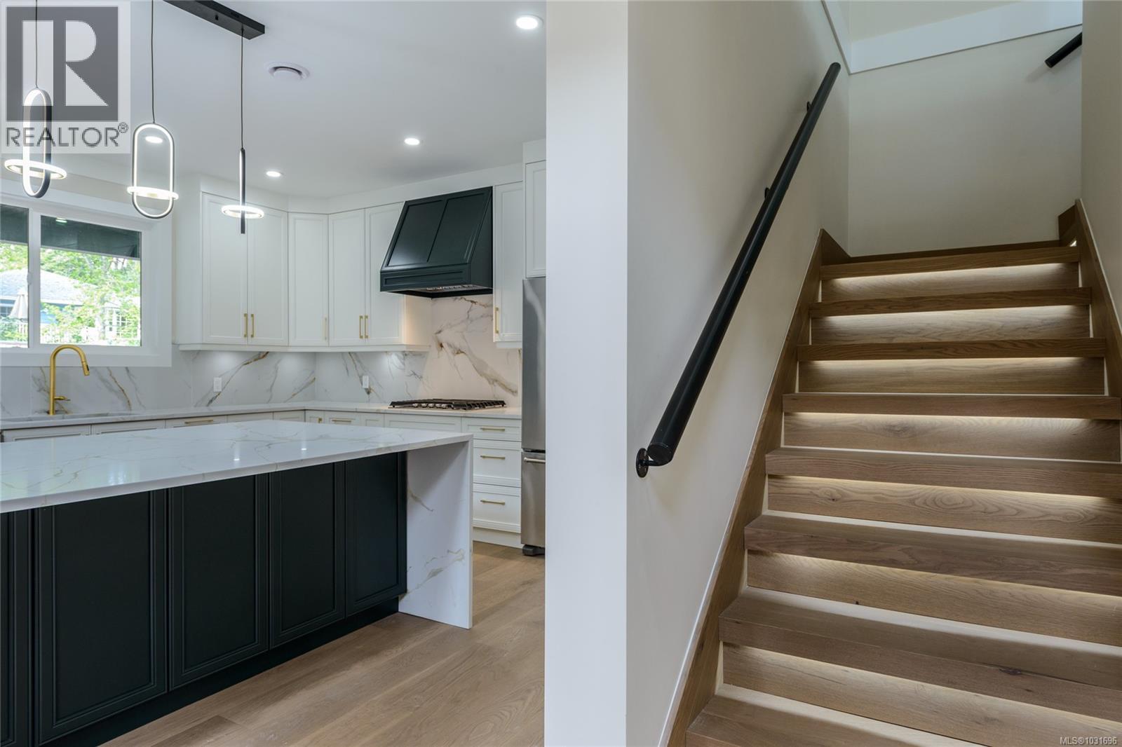 1246 Reynolds Rd, Saanich