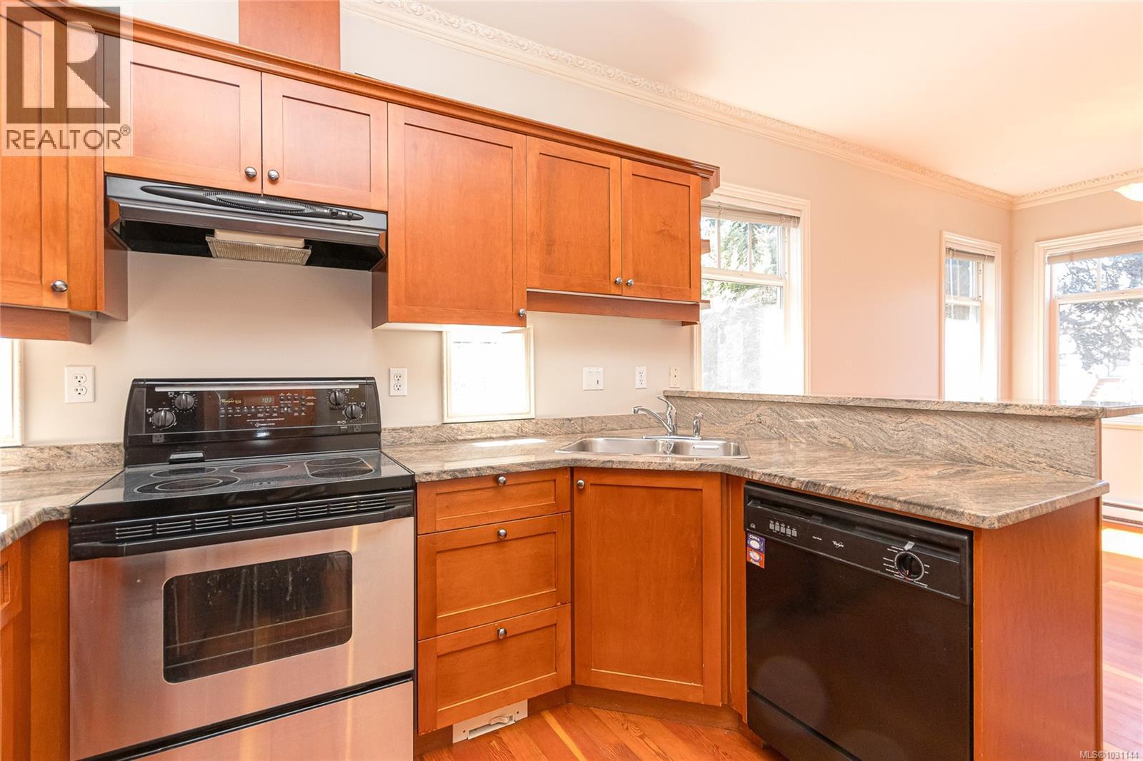 1 225 Vancouver Street, Victoria