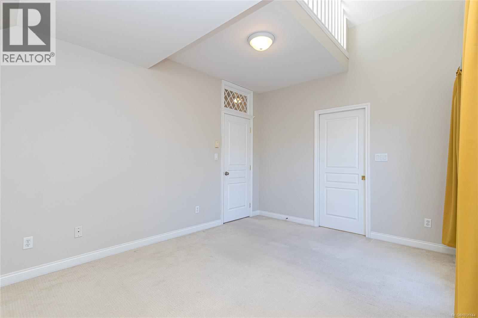 1 225 Vancouver Street, Victoria