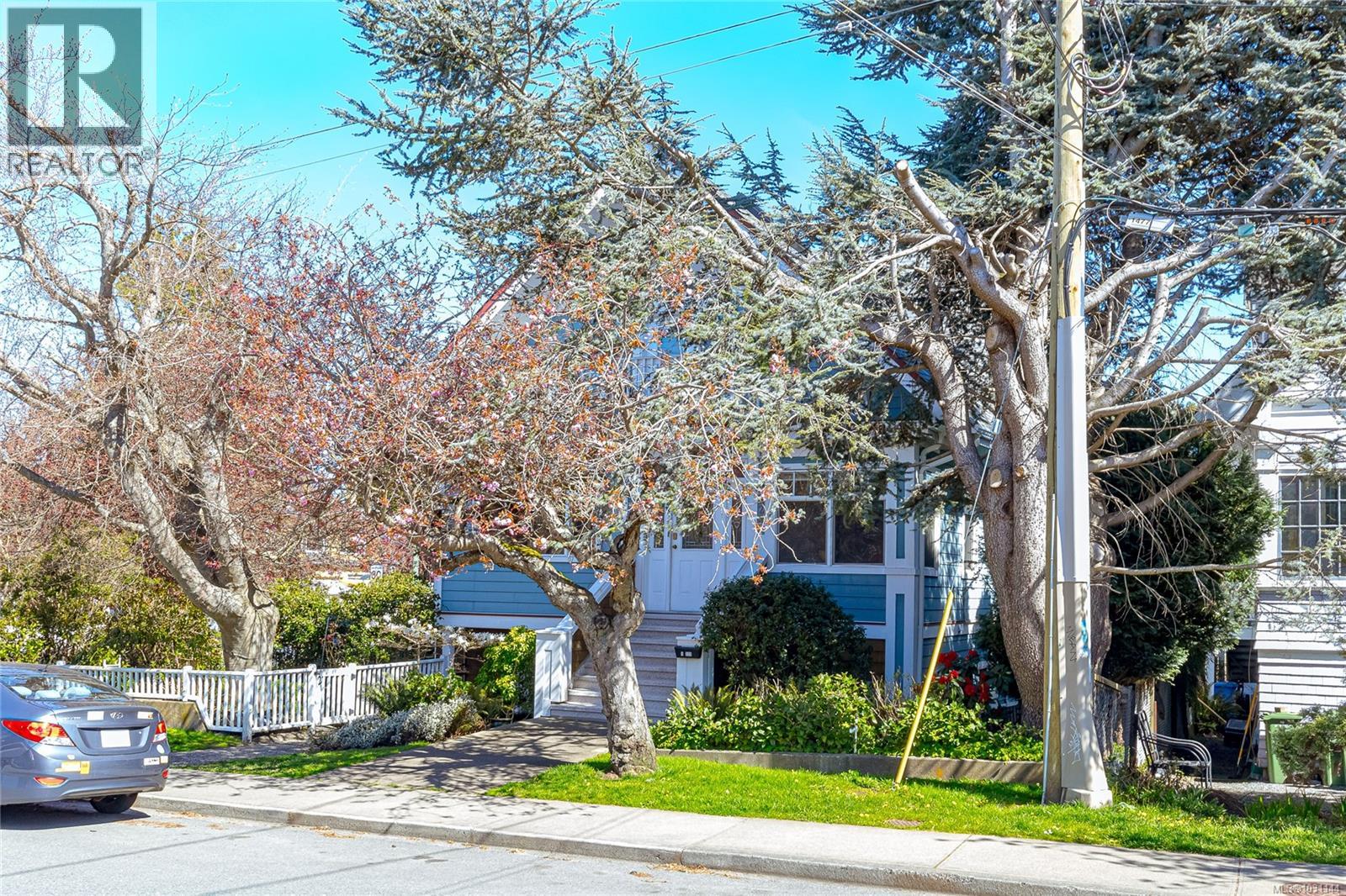 1 225 Vancouver Street, Victoria