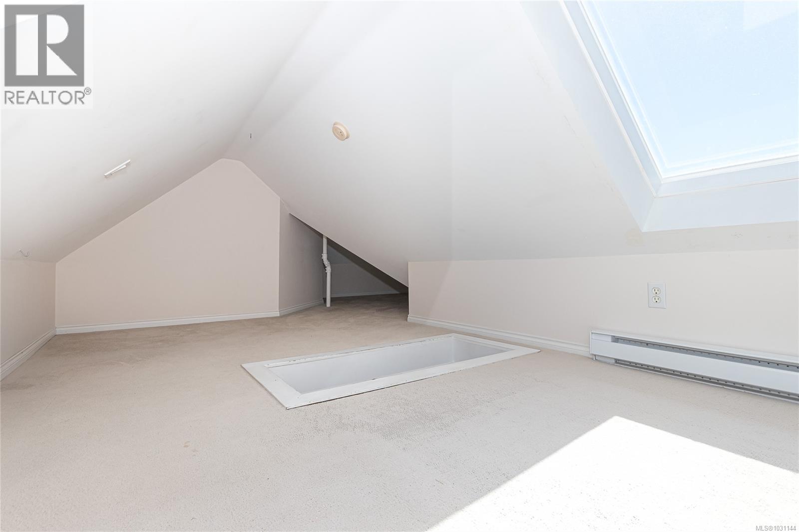 1 225 Vancouver Street, Victoria