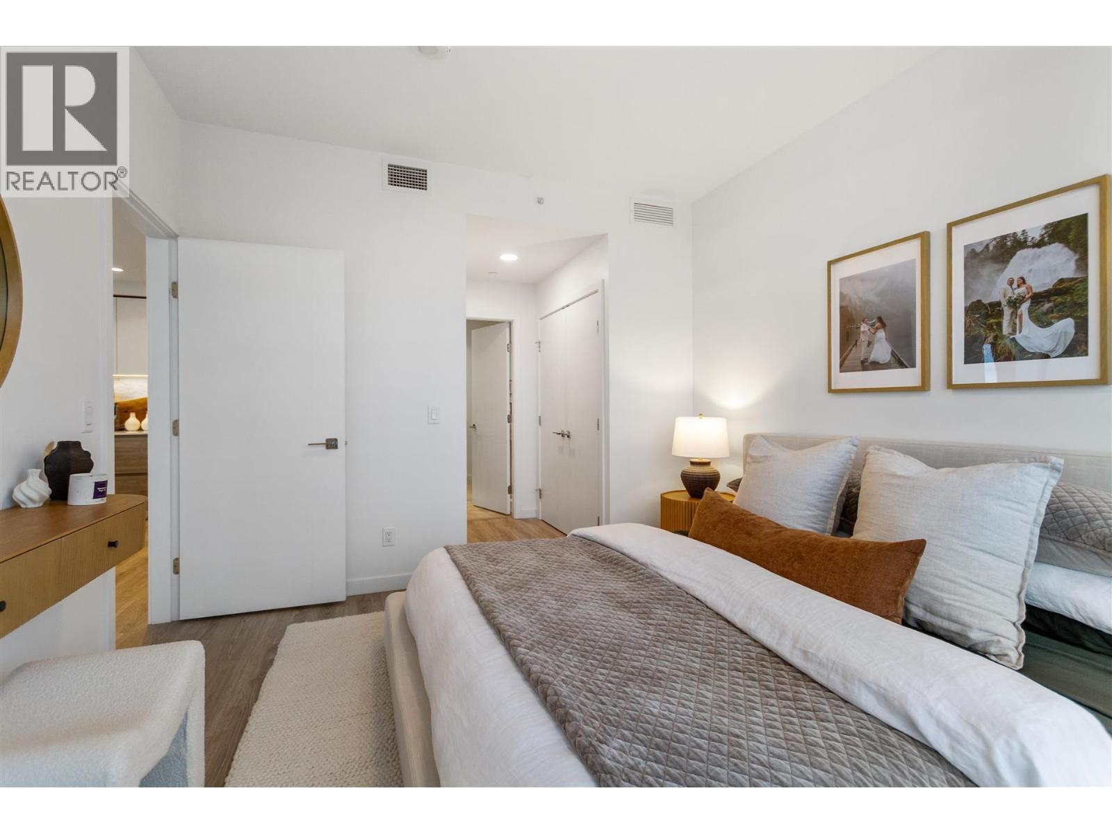 3208 680 QUAYSIDE DRIVE, New Westminster