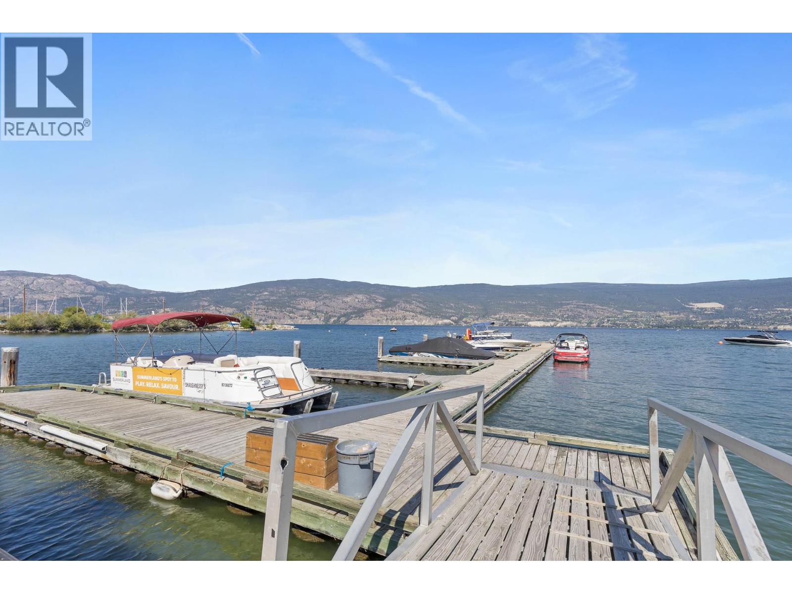 #410/411 12811 LAKESHORE DRIVE S - 33