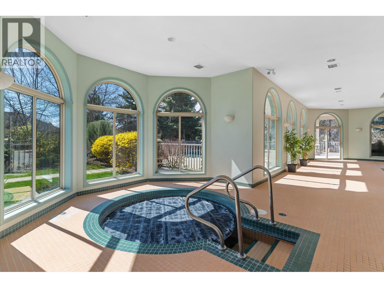 #432 550 Yates Road - 50