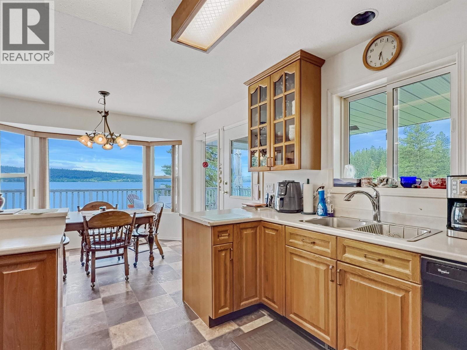 3439 CHIMNEY LAKE ROAD - 10