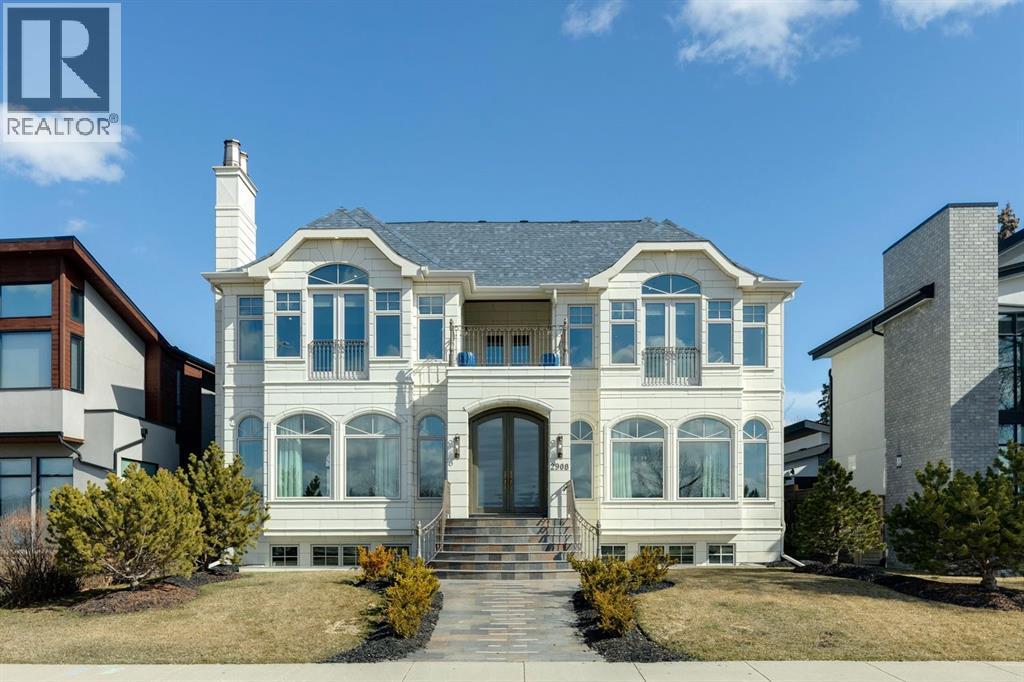 Single Family House for Sale in  Toronto Crescent NW St Andrews Heights Calgary 