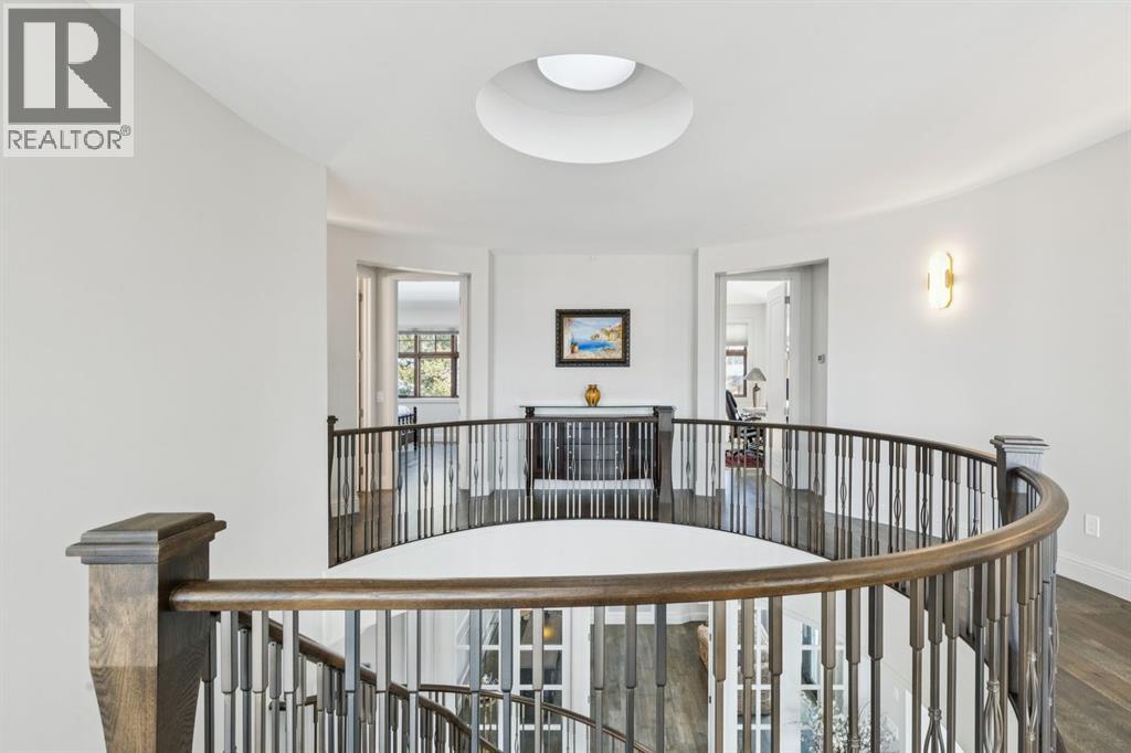 Single Family House for Sale in  Toronto Crescent NW St Andrews Heights Calgary 