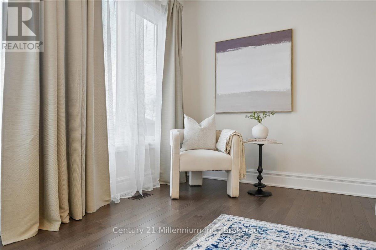 161 SPRINGSIDE CRESCENT — photo 33