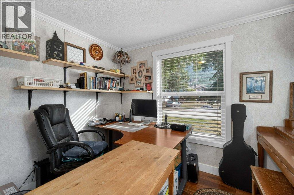 #60 2930 BROWN ROAD - 40