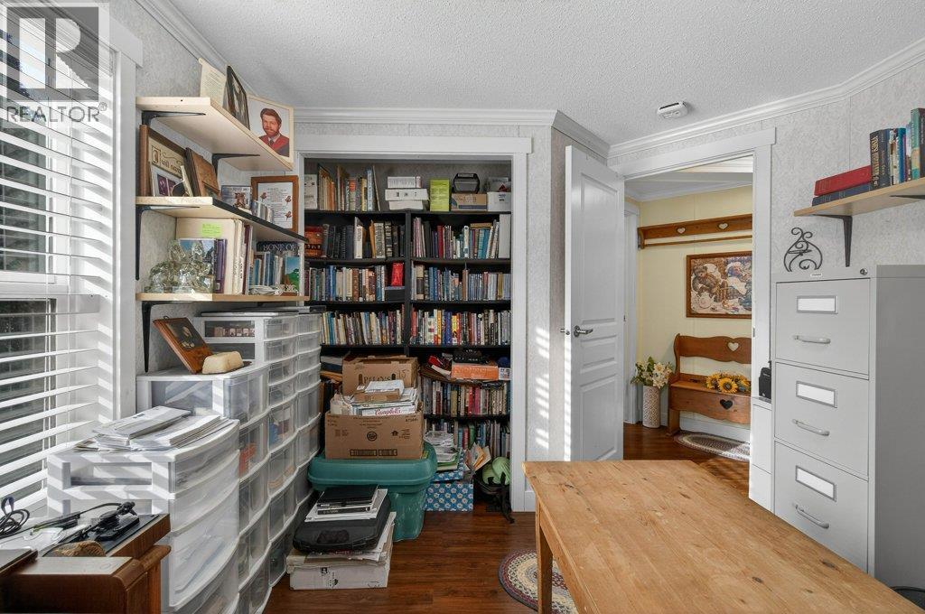 #60 2930 BROWN ROAD - 39