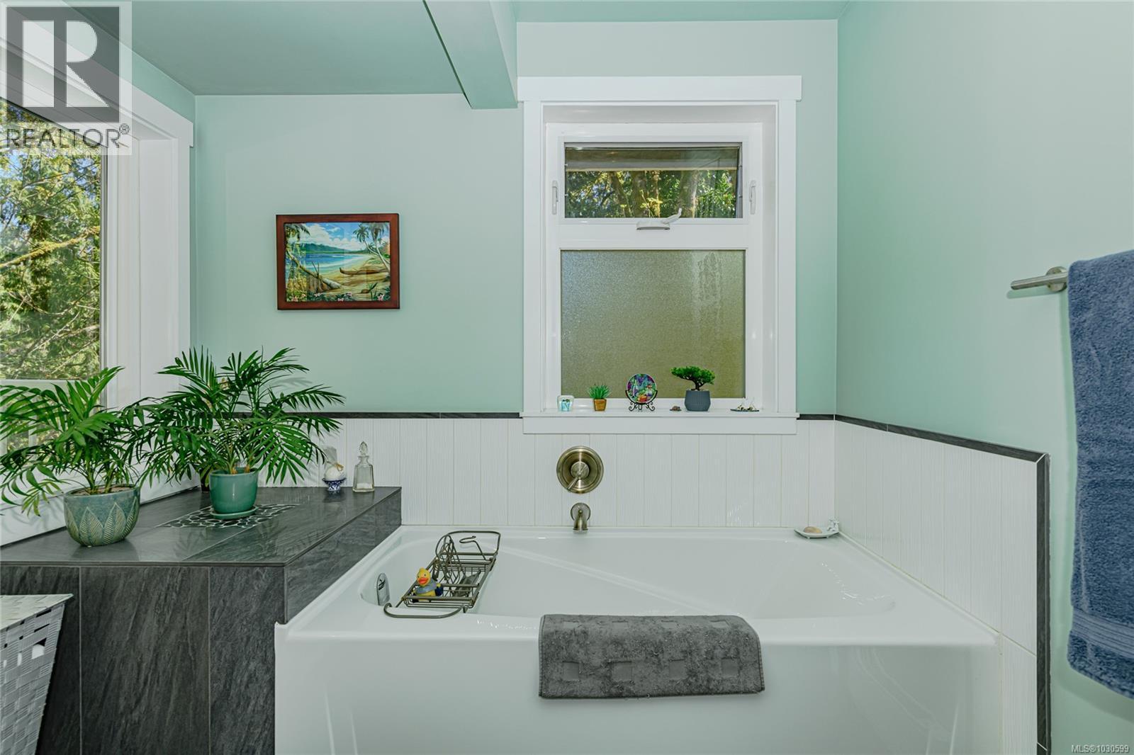 170 WOODLAND DR - 17