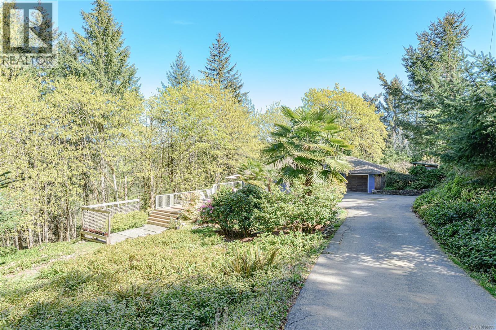 170 WOODLAND DR - 25