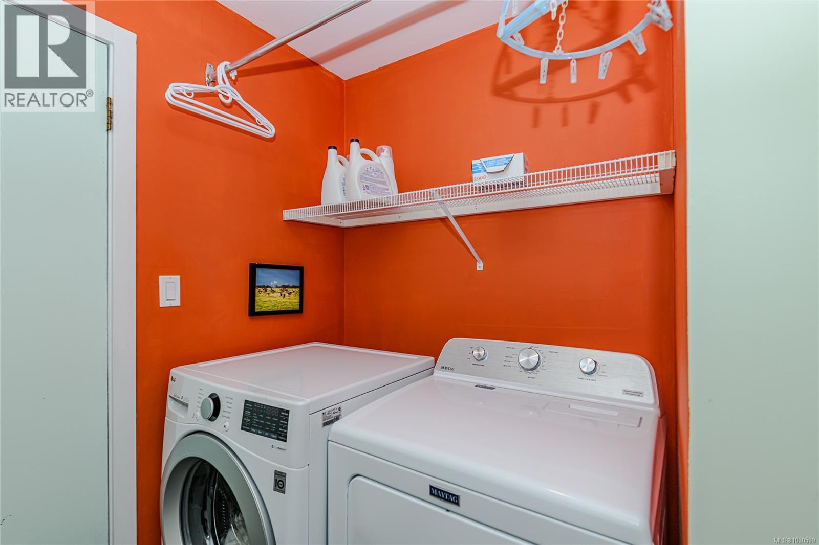 170 WOODLAND DR - 22